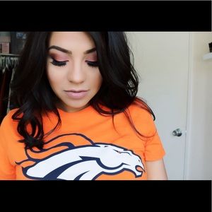 Colorado broncos shirt❤️